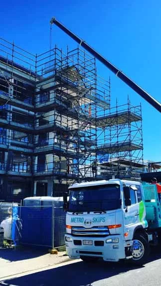 Metro Skips truck at a construction site